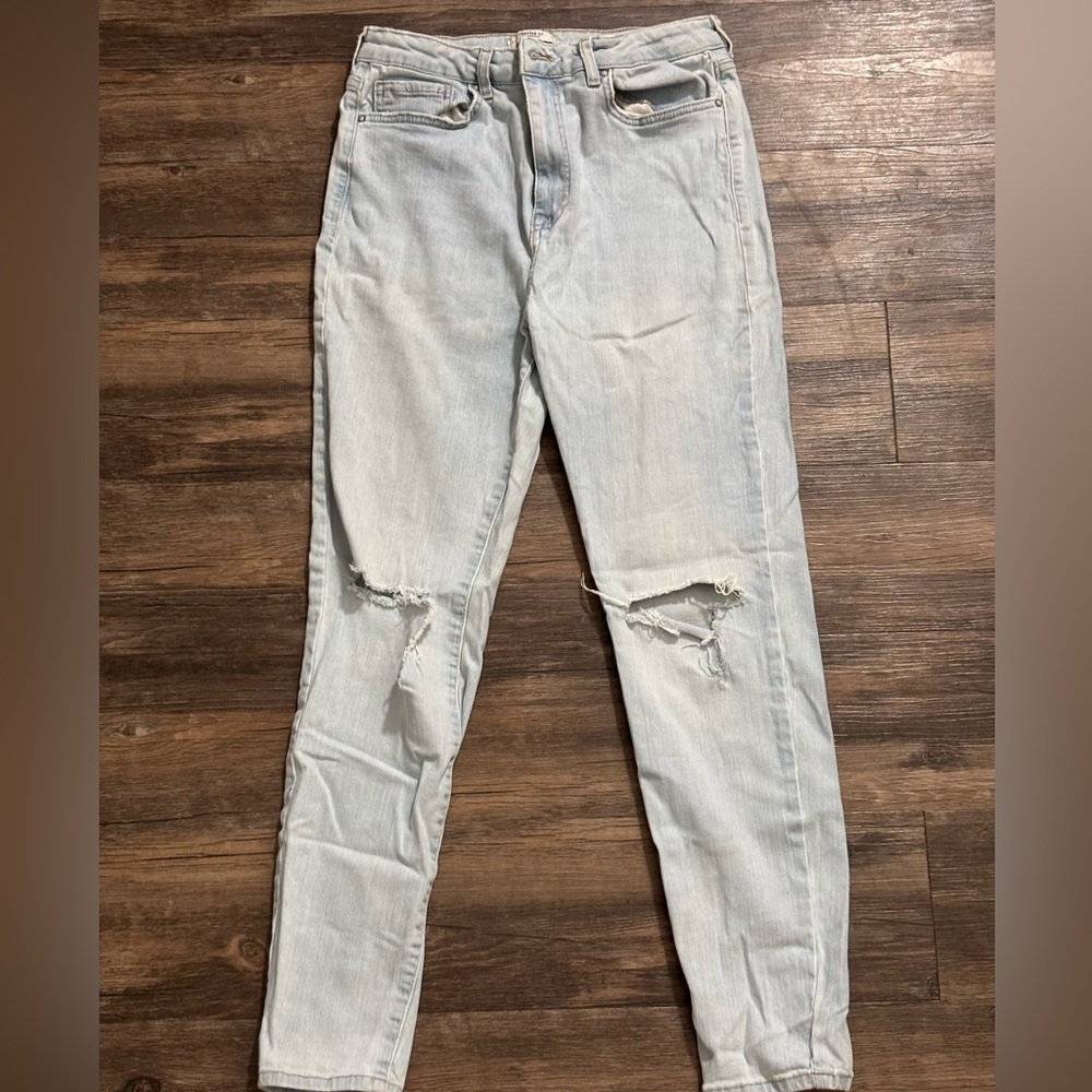 Forever 21 Light Blue Ripped Skinny Jeans